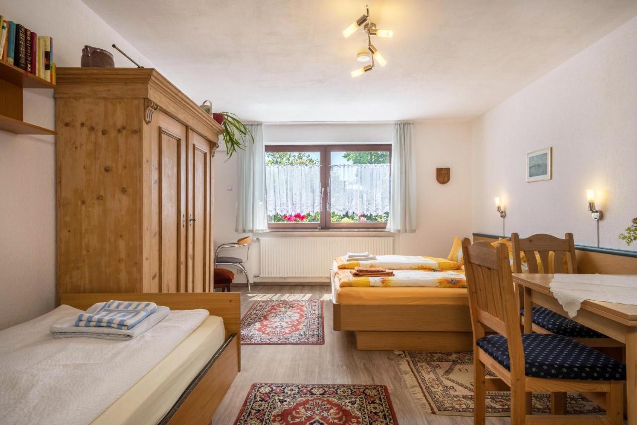 Bett Und Fruehstueck Bei Gertrud Apartment Hergensweiler Екстериор снимка